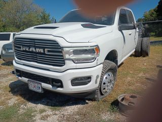 2024 Ram 3500 Laramie - Exterior Front Left Corner Image